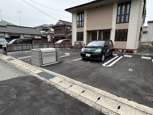 アミティ屋敷町の物件外観写真